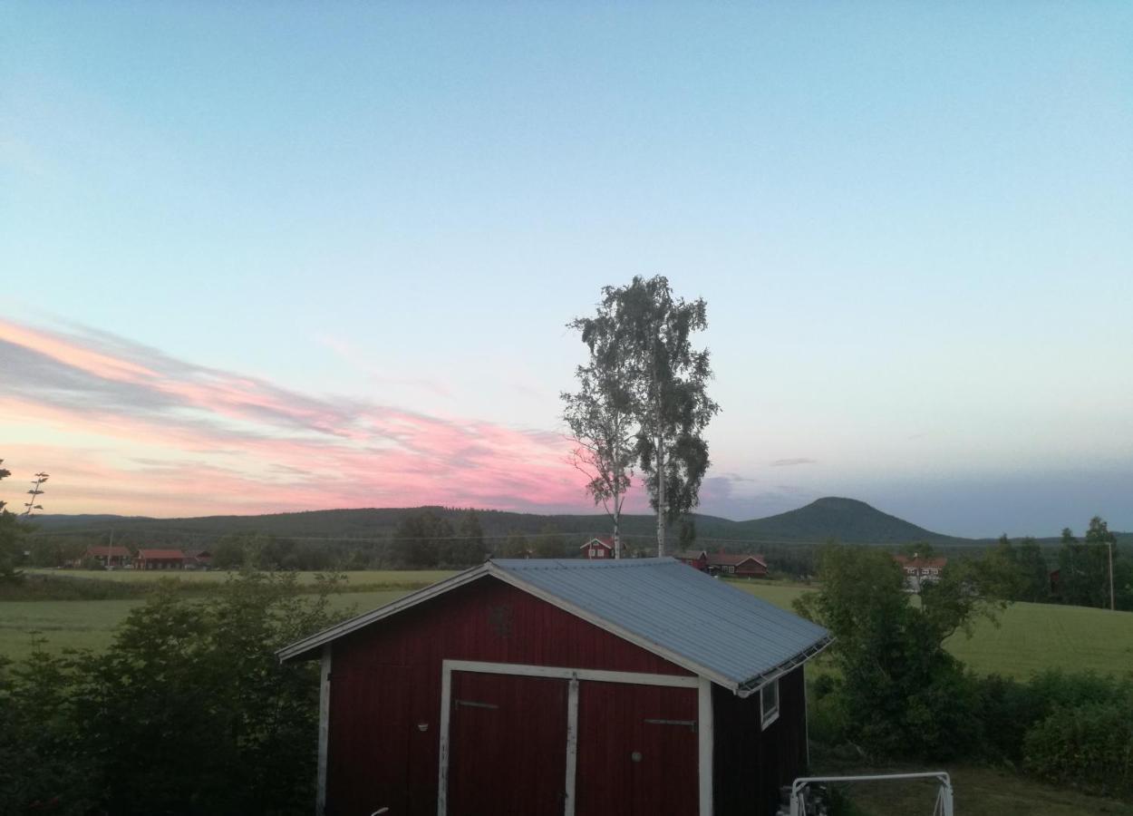 Symaskinshuset Jaervsoe Exteriér fotografie